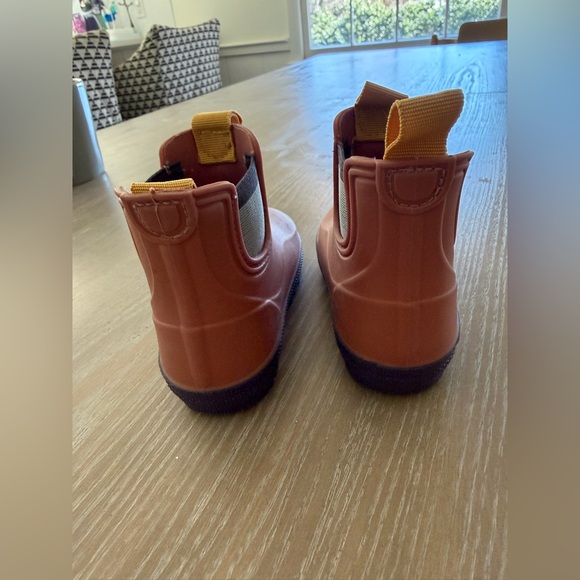 Zara Kids Waterproof Rain Boots - Sandy Pink and Purple, Toddler 6.5 - Picture 4 of 8